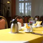 Saint Antonius Hotel 3*
